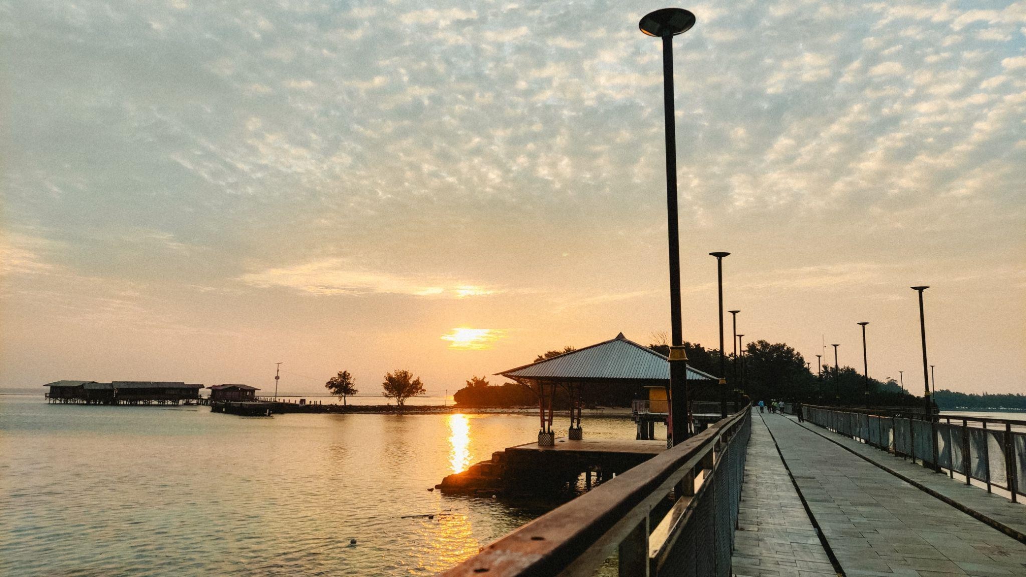 Analisis Komponen Dasar Pariwisata di Pulau Tidung dengan Daya Tarik Bahari